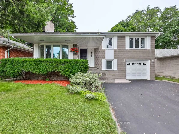 3096 Ballydown Cres, Mississauga, ON L5C 2C8