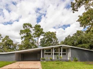 5920 N Circuit Dr, Beaumont, TX 77706