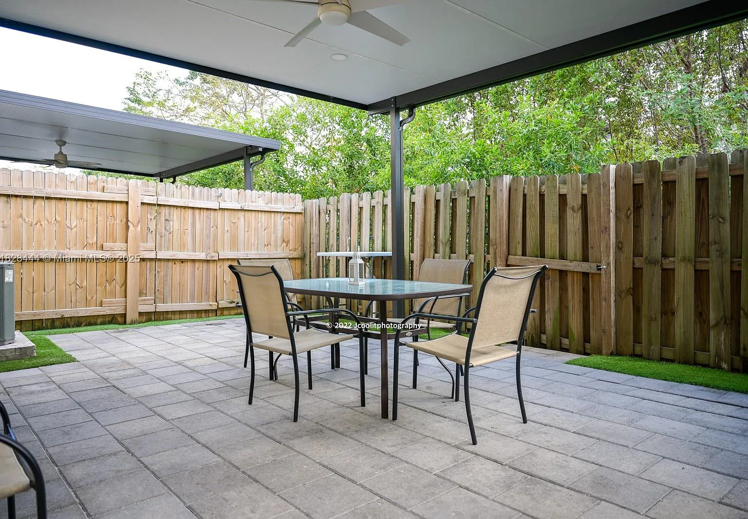 3 bed, 2.5 bath, 1910 sqft, $6,200 — Photo 1