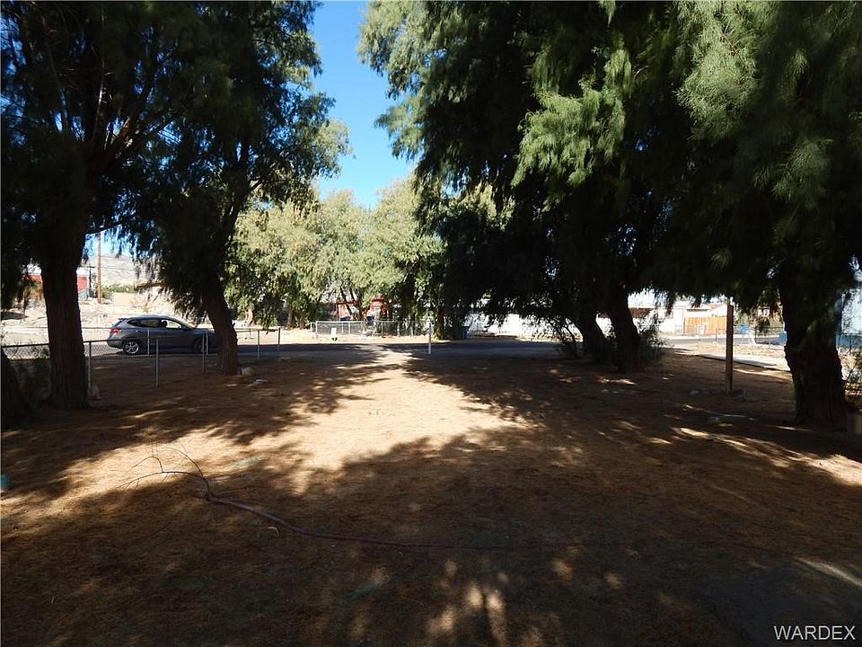 1st image of 1902 Sea Breeze Ln