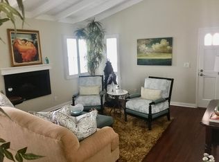 518 Iris Ave APT B, Corona Del Mar, CA 92625