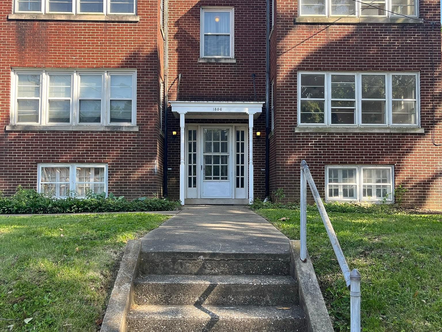 1806 Roanoke Ave APT 3, Louisville, KY 40205 Zillow