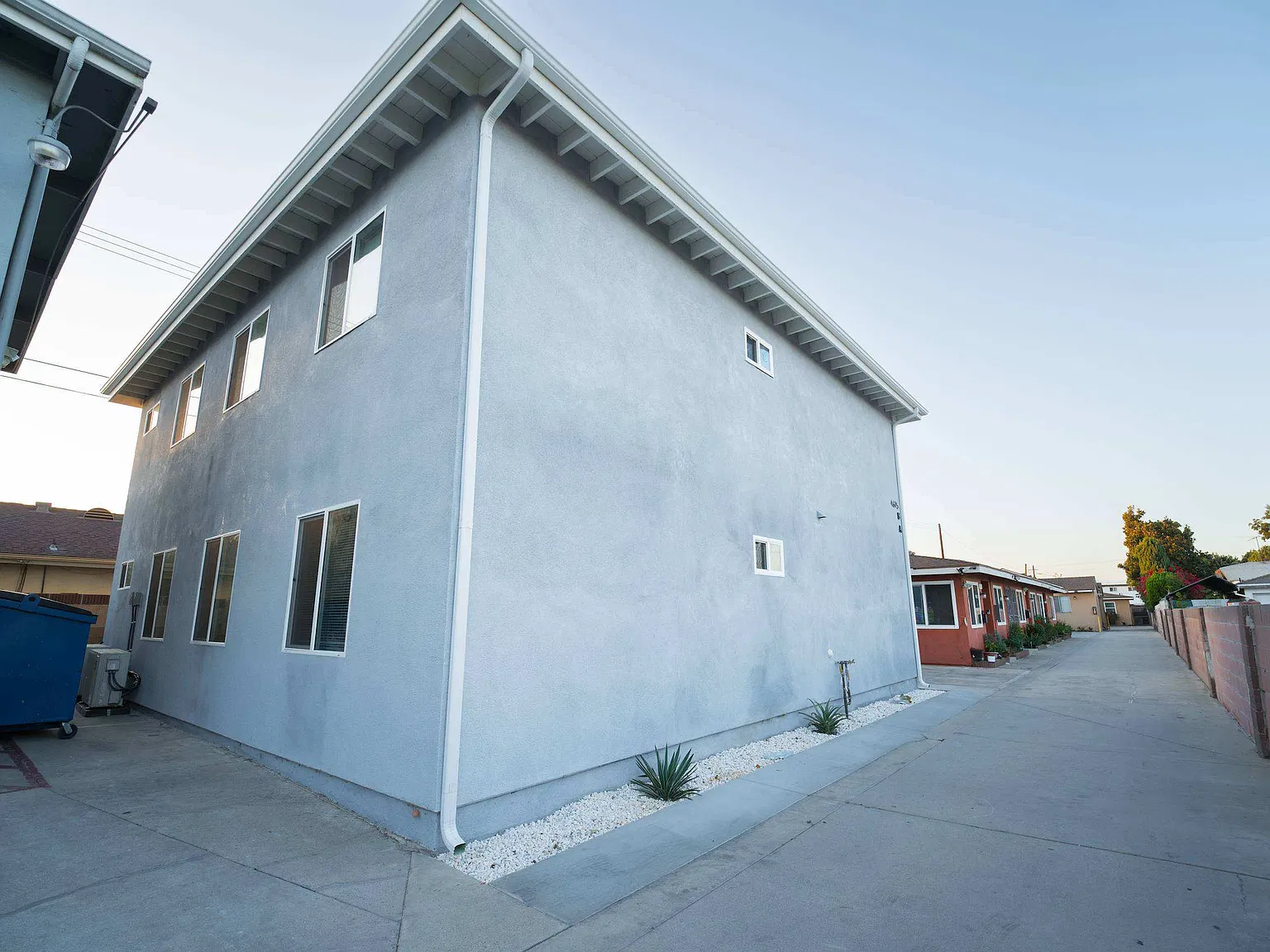 2 bed, 1500 sqft, $1,945 — Photo 3