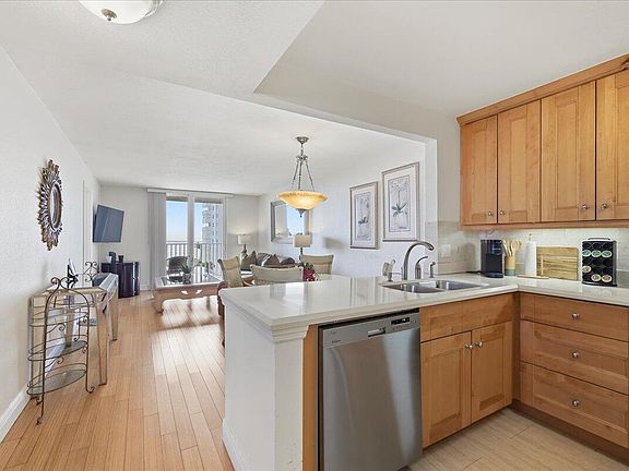 5th image of 2929 S Ocean Blvd #5010