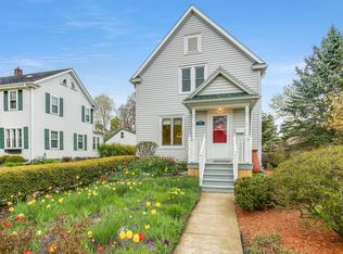 320 75th St, Kenosha, WI 53143