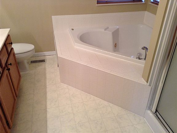 5th image of 5037 Fieldhurst Ct