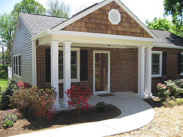 1st image of 5812 Toole Dr