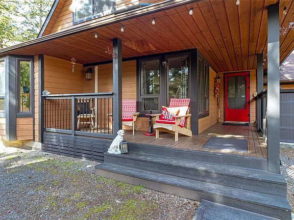 3rd image of 4926 Mount Matheson Rd