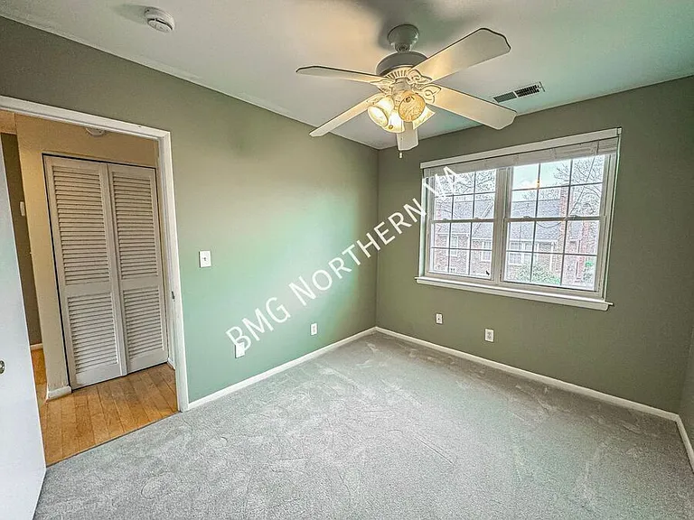 2831D S Wakefield St #D — Photo 14