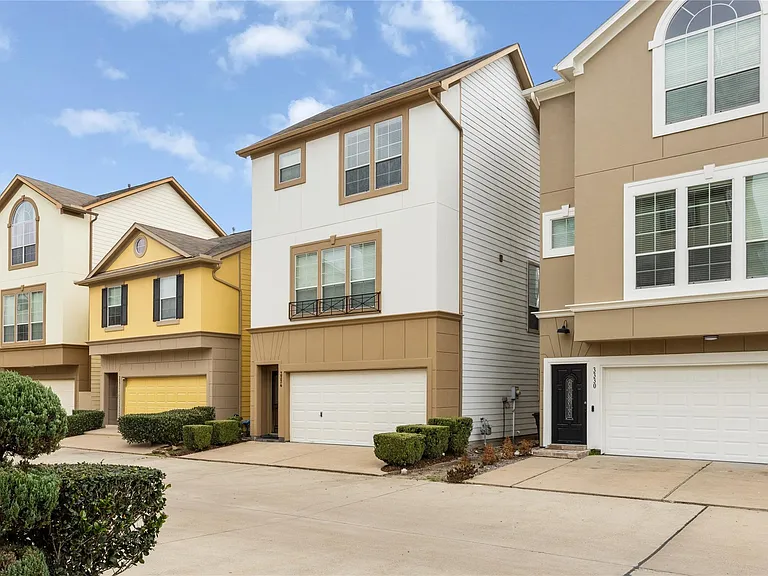 3334 Clearview Villa Way — Photo 3