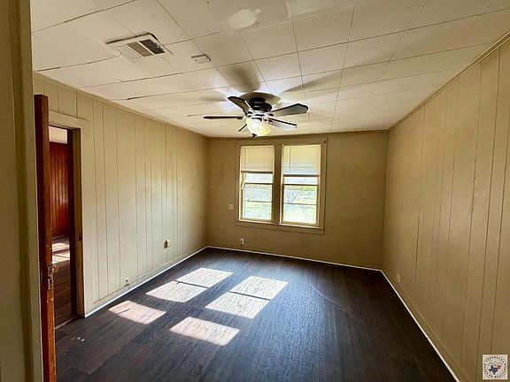 5th image of 3718 Olive St