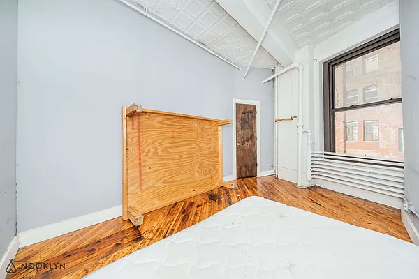 Rented by Nooklyn NYC LLC | media 6