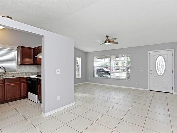 4th image of 1215 Bent Tree Dr