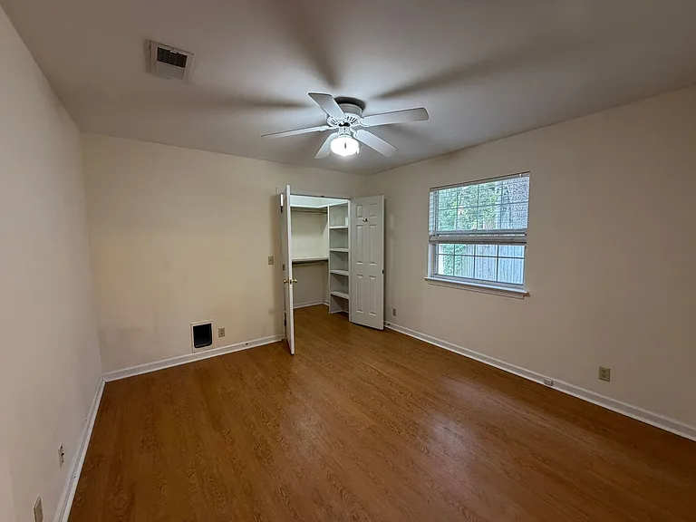 501 Pine St — Photo 13