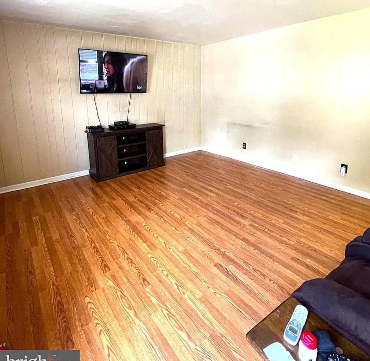 320 Lockridge Ln — Photo 4