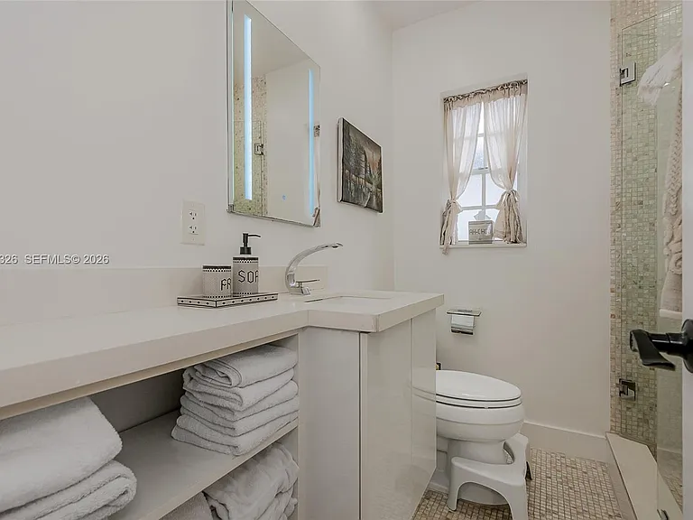 9048 Carlyle Ave — Photo 19