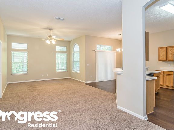 4th image of 4319 Hanging Moss Dr