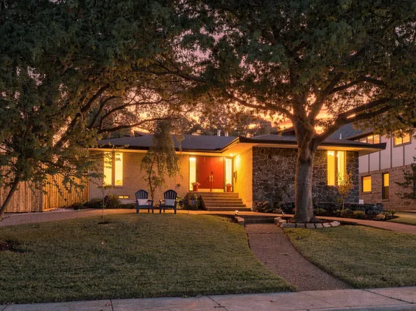 9307 Crestedge Dr, Dallas, TX 75238
