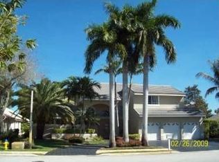 15211 Laurel Ln N, Hollywood, FL 33027
