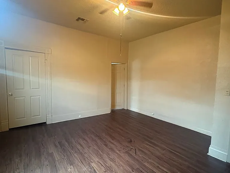 517 Stoner Ave — Photo 5