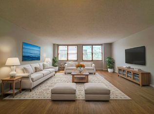 35 W 25th St #33L, Bayonne, NJ 07002
