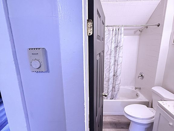 5th image of 3279 W 44th St #Up