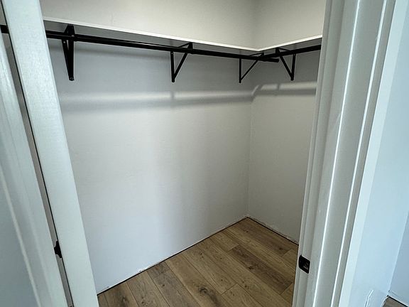 5th image of 3131 Myrtle Ave #3131