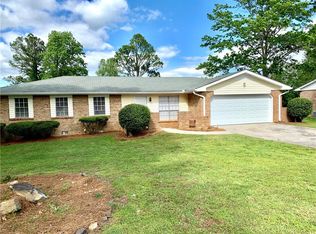 448 1st St, Lawrenceville, GA 30046