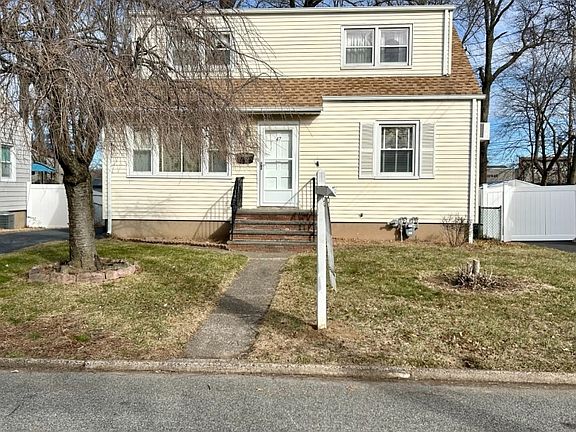 2nd image of 47 Ryle Ave