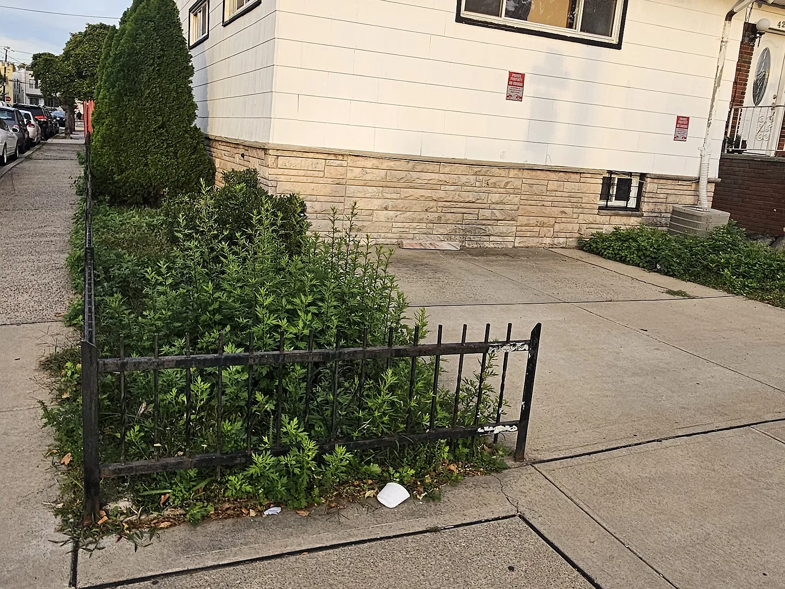 3 bed, $3,000 — Photo 2