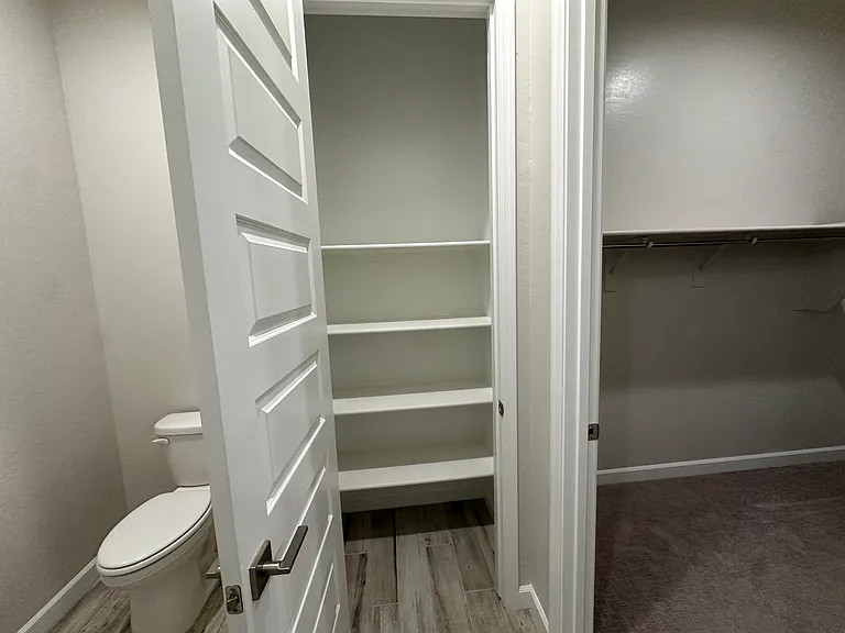 10319 W Harmony Ln — Photo 24