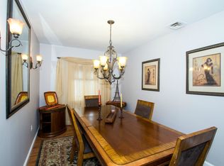 839 Sandra Ave, West Islip, NY 11795