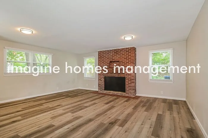 1210 San Jacinto Ct — Photo 3