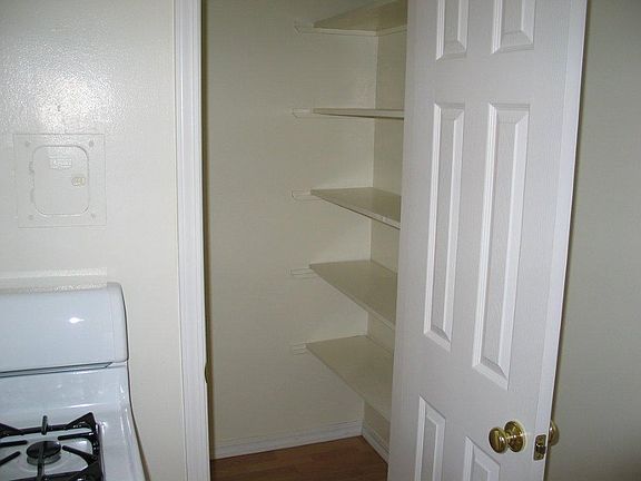 5th image of 785 Live Oak Ave #A
