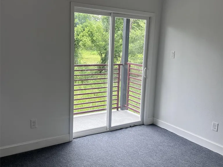 5814 Phillips St #B — Photo 8