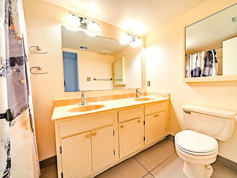 3408 W Purdue Ave — Photo 17