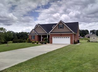 3417 Ashley Pond Ct, Graham, NC 27253