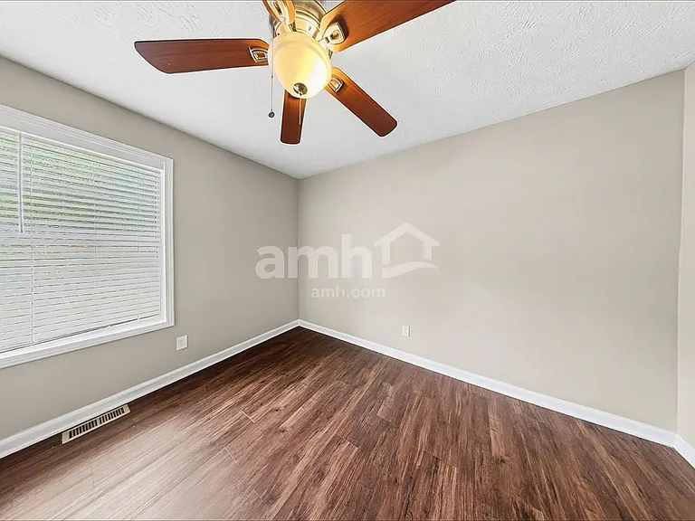 2617 Marleigh Farm Dr — Photo 12