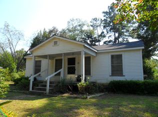 602 9th Ave NE, Cairo, GA 39828