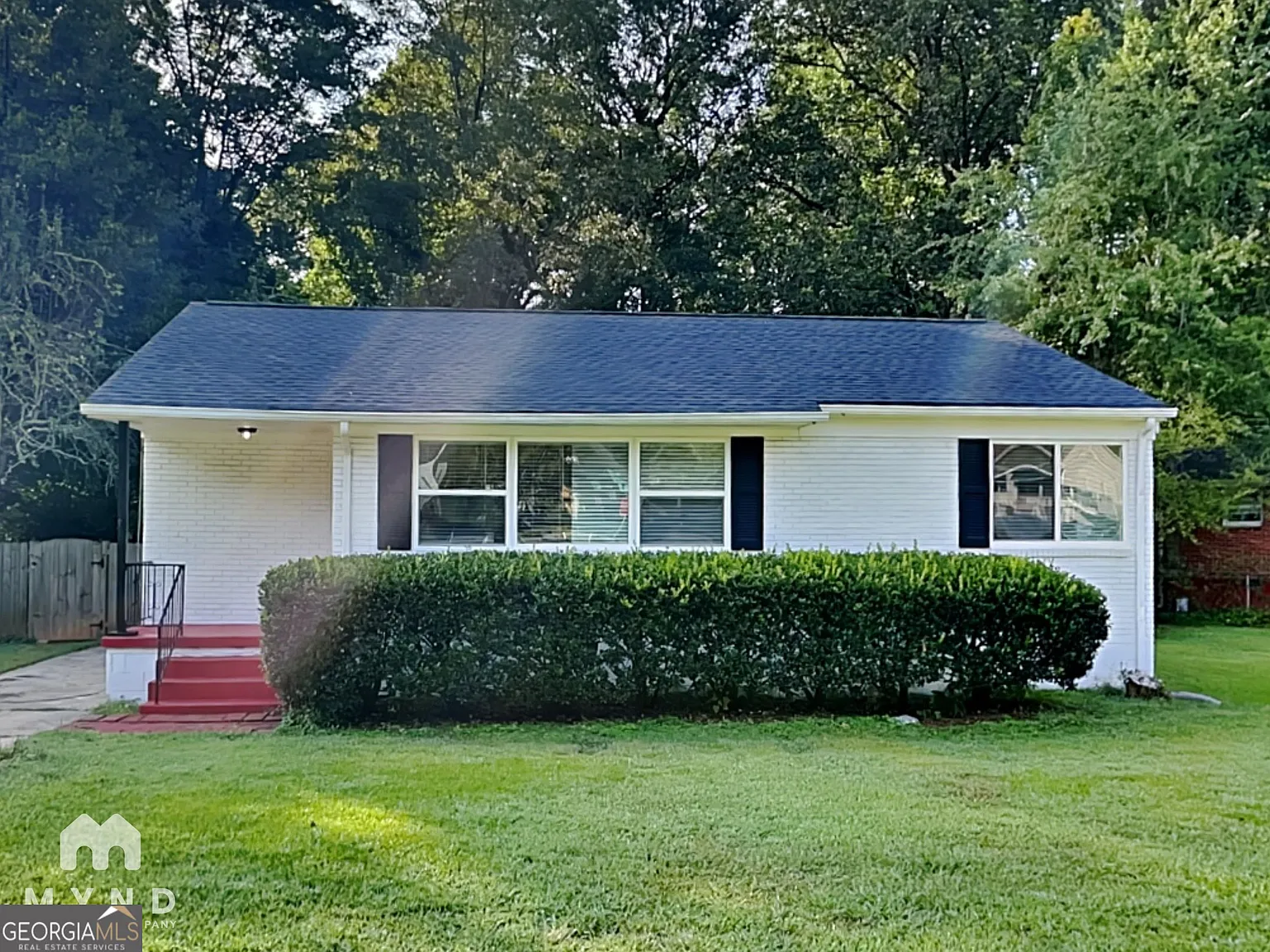 3 bed, 1.0 bath, $1,661 — Photo 1
