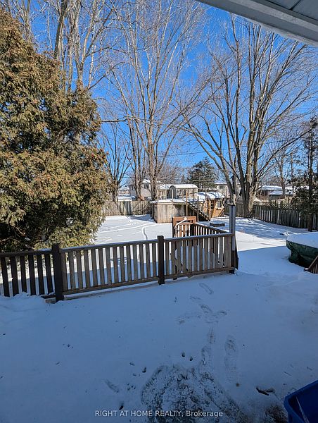 Burlington House for rent - 4 Bedrooms — photo 17