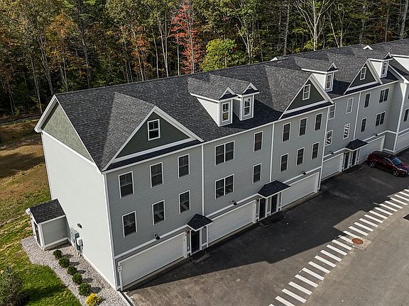 3rd image of 32 Emerson Ave #E