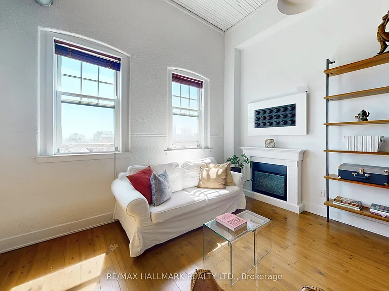 183 Dovercourt Rd #504 — Photo 5