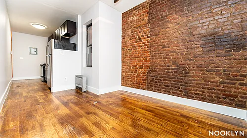246 Malcolm X Blvd #4R Photo 1