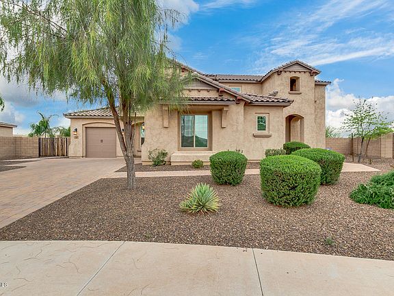 3rd image of 3148 E Wildhorse Ct