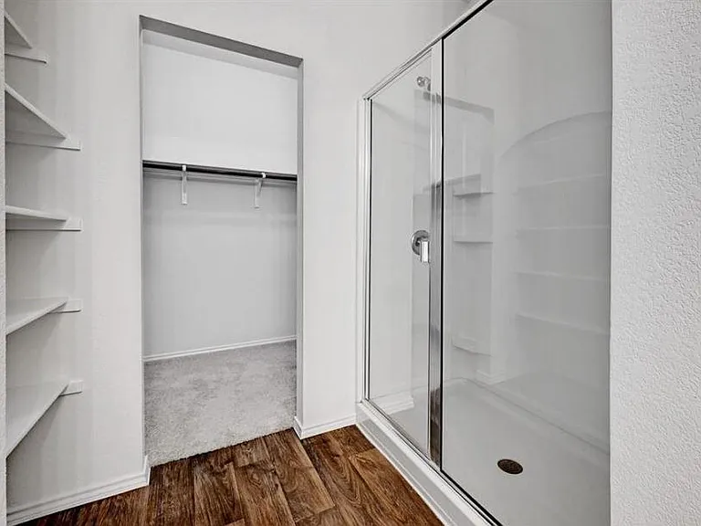 3705 Conyers Ln — Photo 16