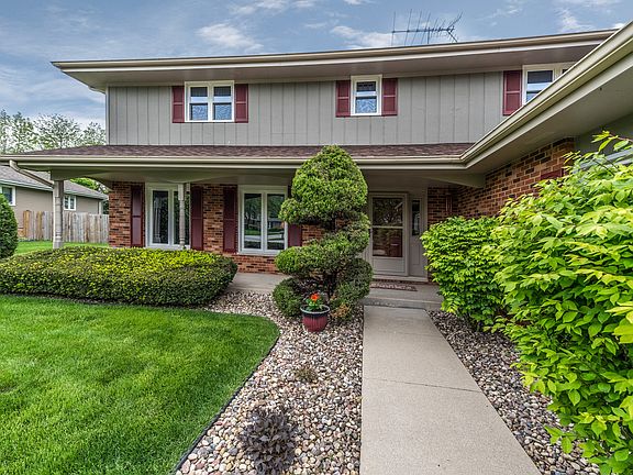3rd image of 1433 Stonebridge Dr