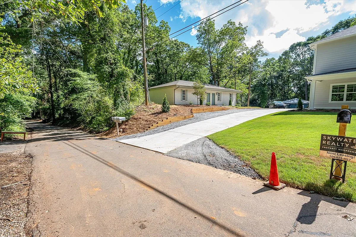 150 Old Princeton Rd — Photo 4