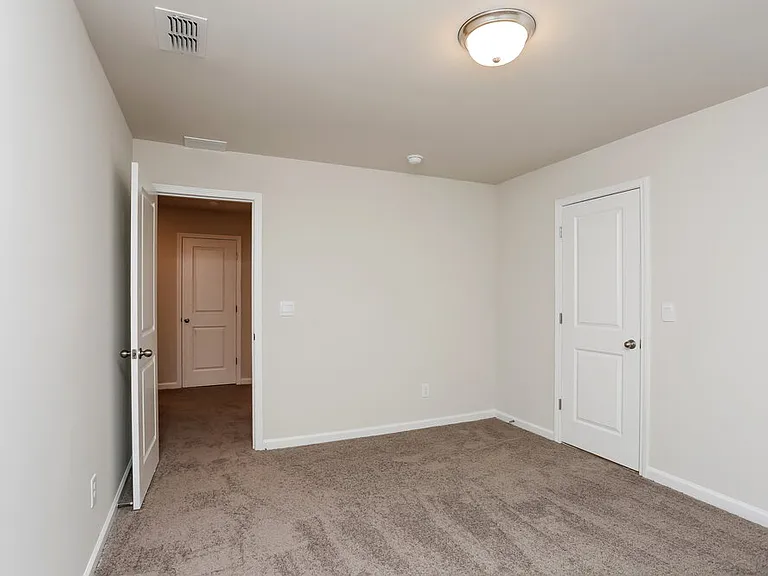 1157 Sunny Lake Dr — Photo 15