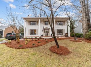 914 Jefferson Rd, Greensboro, NC 27410